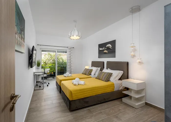 N Cosy I Rhodes City